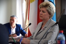 Саратов: Лада Мокроусова - "Ежедневно в Саратове курсируют 87 автобусных маршрутов. При этом, на линию выходят лишь 75% автобусов от нормативной потребности"