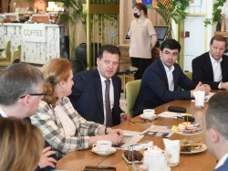 Казань: Закрывшиеся магазины и вывоз ТКО – Мэр города обсудил с руководителями ТЦ меры поддержки