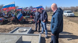 Балаково: На территории кладбища, где захоронены участники СВО, продолжаются работы по возведению памятника