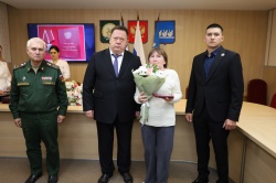 Стерлитамак: В администрации города состоялась церемония вручения государственных наград семьям военнослужащих