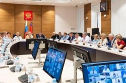 Волгоград: Андрей Бочаров о ситуации в сфере обращения с отходами: «Если кто-то не способен выполнять свои обязанности, то он не нужен Волгоградской области и жителям»