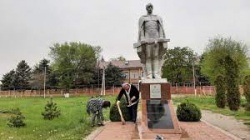 Сарапул: В комплексе «Купеческие дачи» Сарапульского музея-заповедника прошла акция «Всероссийский день заботы о памятниках истории и культуры»