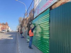 Астрахань: Предприниматели присоединились к месячнику чистоты