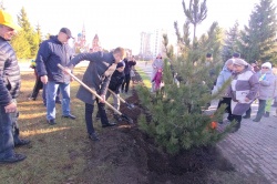 Новочебоксарск: Накануне Дня рождения города юные горожане заложили капсулу времени с Посланием потомкам