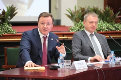 Самара: Дмитрий Азаров рассказал об экономическом потенциале Самарской области представителям дипмиссий и бизнес-кругов России и стран зарубежья