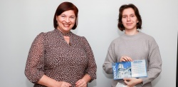 Нижний Новгород: Победителей и призеров Международного конкурса рисунков «Минск глазами нижегородцев» наградили в нижегородском ТИЦ