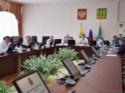 Пенза: В городе обсудили реализацию программы по предоставлению земельных участков многодетным семьям 