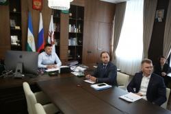 Уфа: Инвестчас - завод, придорожный комплекс, национальная еда и спортплощадка