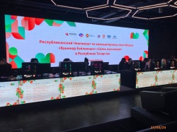 В XIV Всероссийском чемпионате по компьютерному многоборью среди пенсионеров в Год семьи появились новые участники - семейные пары.