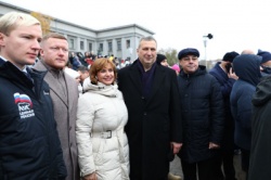 Самара: Более 7,5 тысяч человек объединил юбилейный Парад Памяти на площади Куйбышева