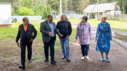 Киров: Елена Ковалева встретилась с ребятами из Луганской Народной Республики