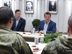 Казань: Ильсур Метшин встретился с находящимися в отпуске участниками СВО