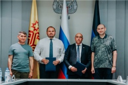 Чебоксары: Столица Чувашской Республики стала побратимом донбасского города Тореза  
