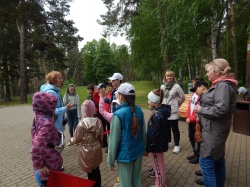 Сарапул: В городе прошел первый экскурсионный флешмоб в рамках фестиваля "Неделя туризма на Каме-2022"