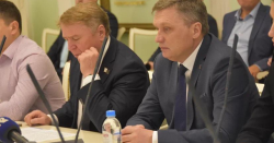 Ижевск: Депутаты городских дум столицы Удмуртской Республики, Перми и Можги обменялись лучшими муниципальными практиками по безопасности детей в школах и детских садах