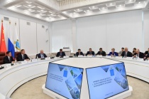 Саратов: Глава города Лада Мокроусова совместно с губернатором региона Романом Бусаргиным приняла участие во встрече руководства Саратовской области с делегацией Китайской Народной Республики