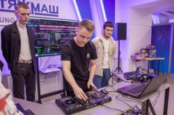 Сызрань: «ТЯЖМАШ» открыл в центре города клуб для молодёжи