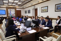 Уфа: В мэрии обсудили трудовые вопросы.