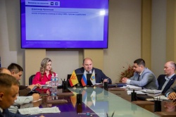 Чебоксары: Денис Спирин ответил на вопросы горожан в ходе Прямой линии
