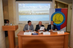 16 июня 2022 года в Саратове состоялось совместное заседание АГП и представителей общественных ветеранских организаций на тему: "Программы, меры и лучшие практики социальной поддержки жителей в городах Поволжья"