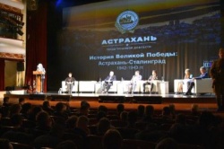 Волгоград: Волгоградский опыт патриотической работы с молодежью представлен в Астрахани
