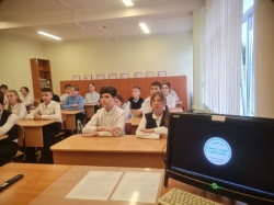 Чебоксары: «Билет в будущее» - в столичных школах стартовали занятия из цикла «Россия - мои горизонты»!