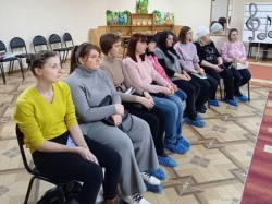 Пенза: В детском саду №151 реализуется проект «Школа первоклассных родителей»