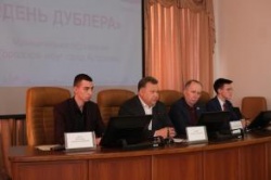 Астрахань: В городе студенты на один день возглавили администрацию города