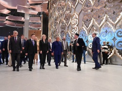 Казань: В столице Татарстана открылось новое здание театра им.Г.Камала
