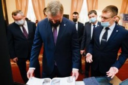 Астрахань: Книга «Астрахань. Традиции мастеров» представлена на ежегодной выставке
