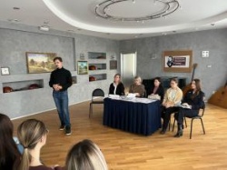 Астрахань: Со студентами астраханских колледжей проводят лекции по профилактике терроризма и экстремизма