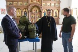 Волгоград: Жители города собрали медицинские комплекты для наших бойцов