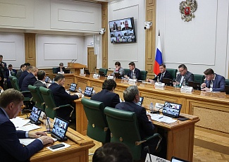 Председатель АГП, Глава городского округа город Уфа Ратмир Мавлиев выступил на заседании Совета по местному самоуправлению при Совете Федерации Федерального Собрания Российской Федерации